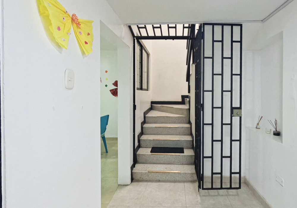 Casa En Venta - Pontevedra, Bogotá