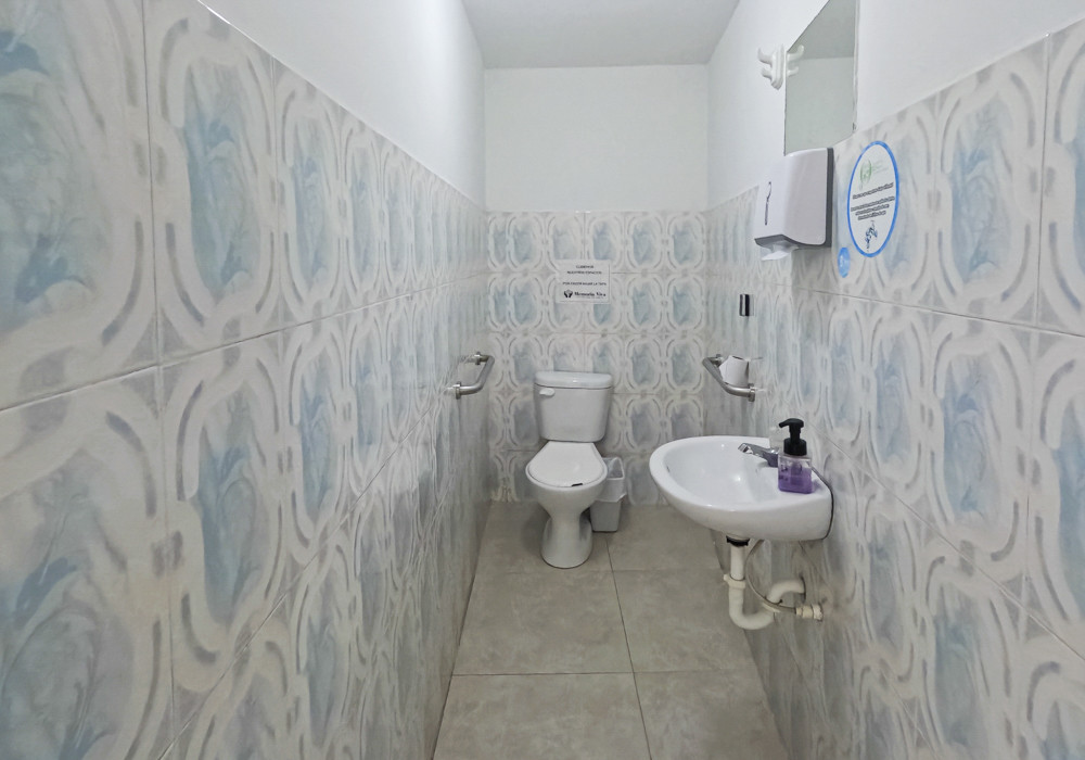 Casa En Venta - Pontevedra, Bogotá