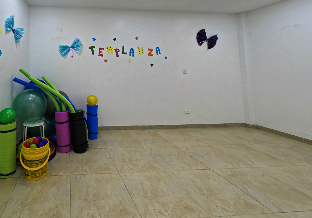 Casa En Venta - Pontevedra, Bogotá