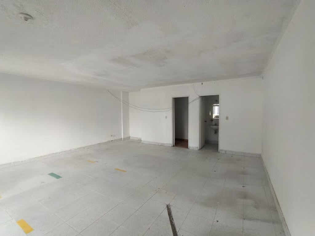 Local En Venta - Santa Barbara Occidental-Usaquén, Bogotá