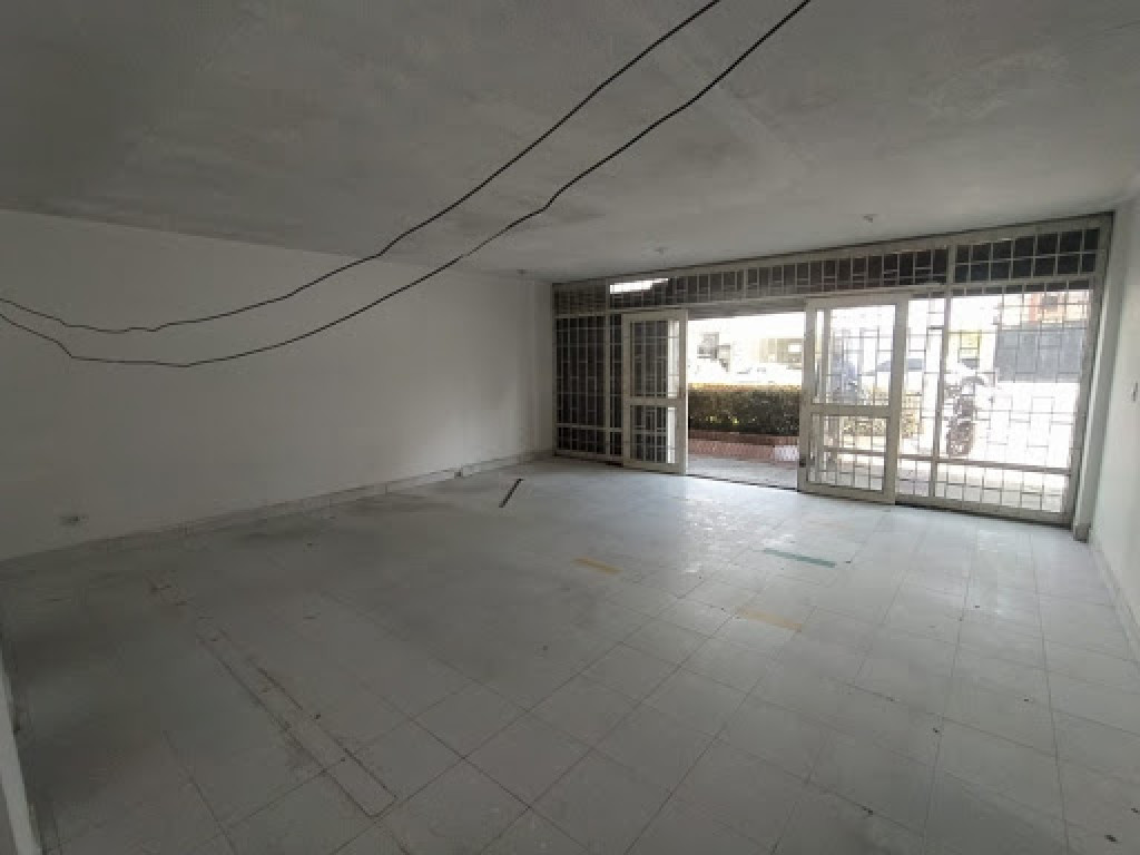Local En Venta - Santa Barbara Occidental-Usaquén, Bogotá