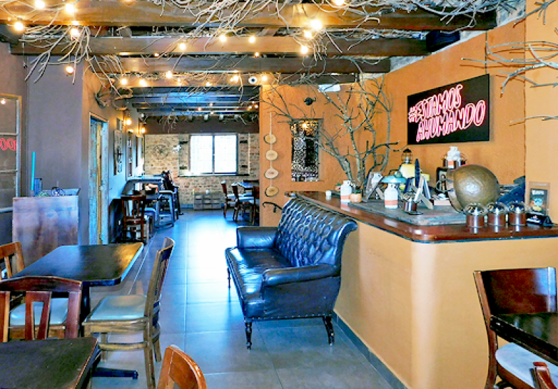 Comercial (Casa Para Comercio) En Arriendo - Quinta Camacho, Bogotá