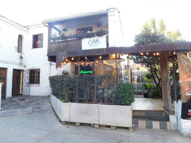 Comercial (Casa Para Comercio) En Arriendo - Quinta Camacho, Bogotá