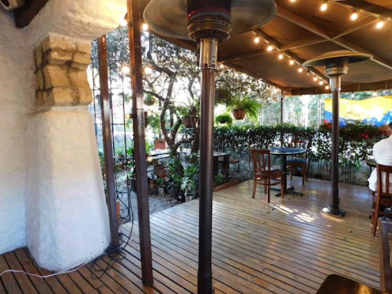 Comercial (Casa Para Comercio) En Arriendo - Quinta Camacho, Bogotá