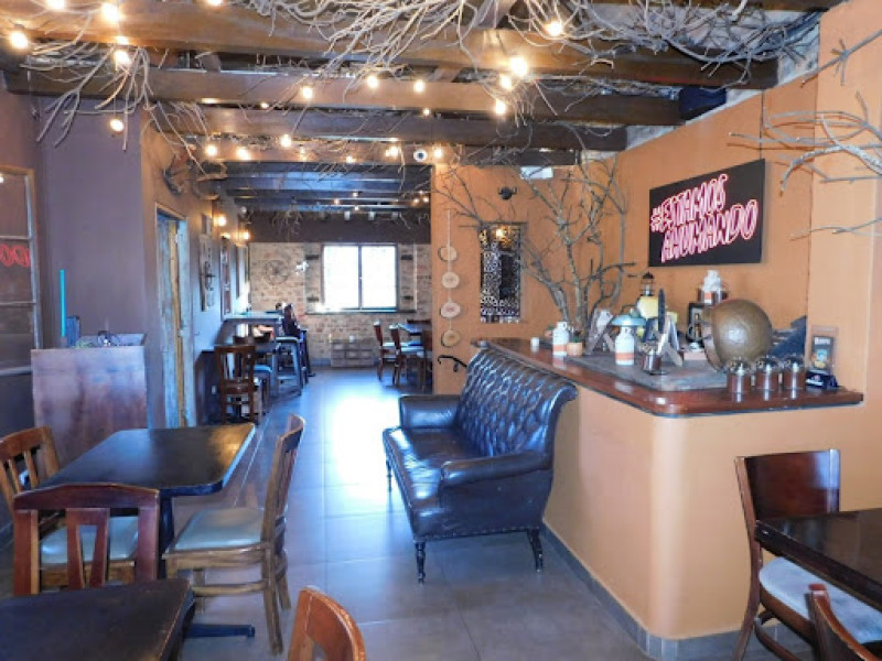 Comercial (Casa Para Comercio) En Arriendo - Quinta Camacho, Bogotá