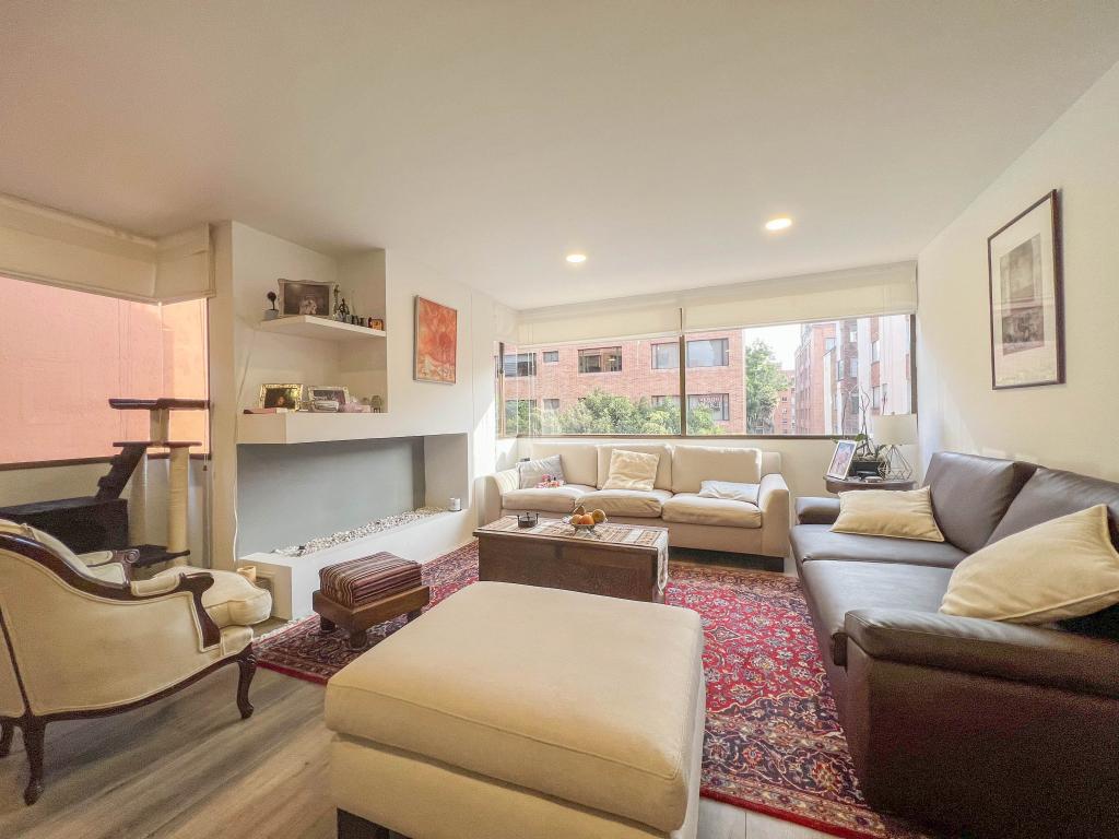 APARTAMENTO en ARRIENDO/VENTA