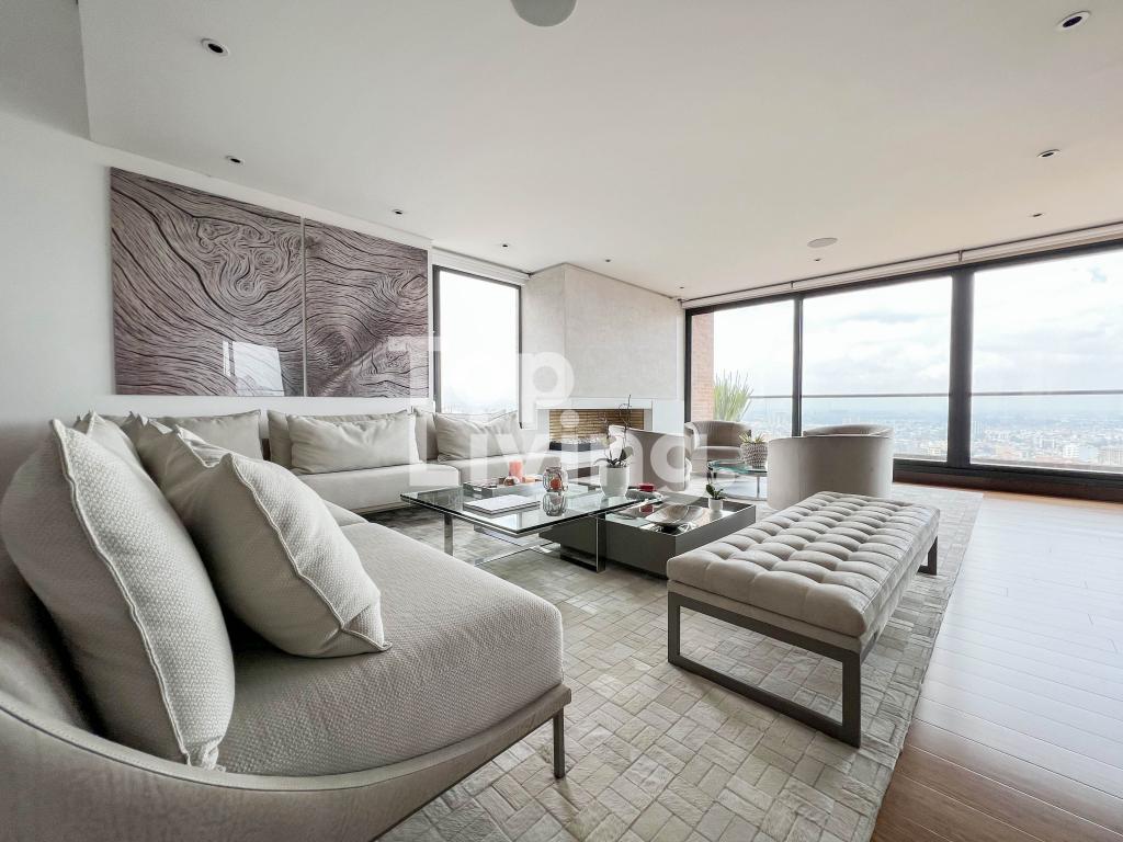 APARTAMENTO en ARRIENDO/VENTA