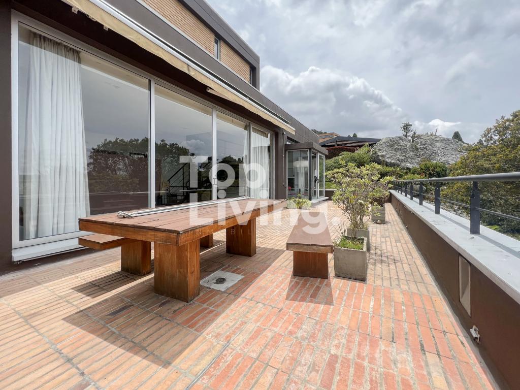 CASA en ARRIENDO/VENTA