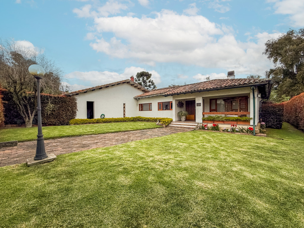 CASA en ARRIENDO/VENTA