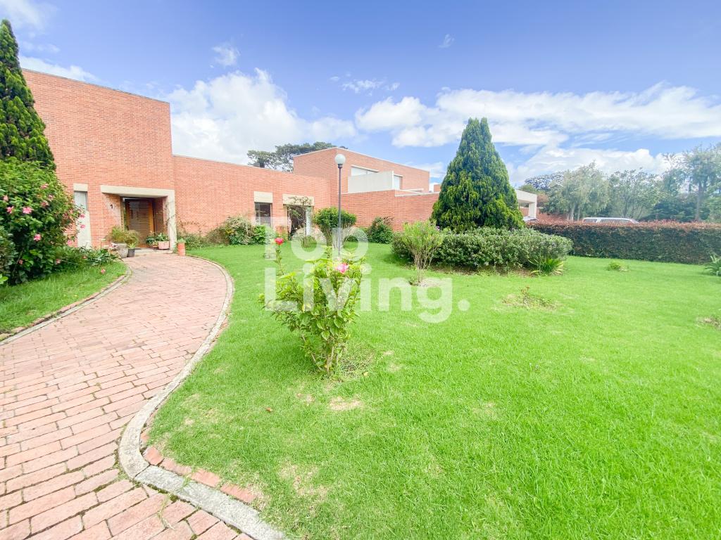 CASA en ARRIENDO/VENTA