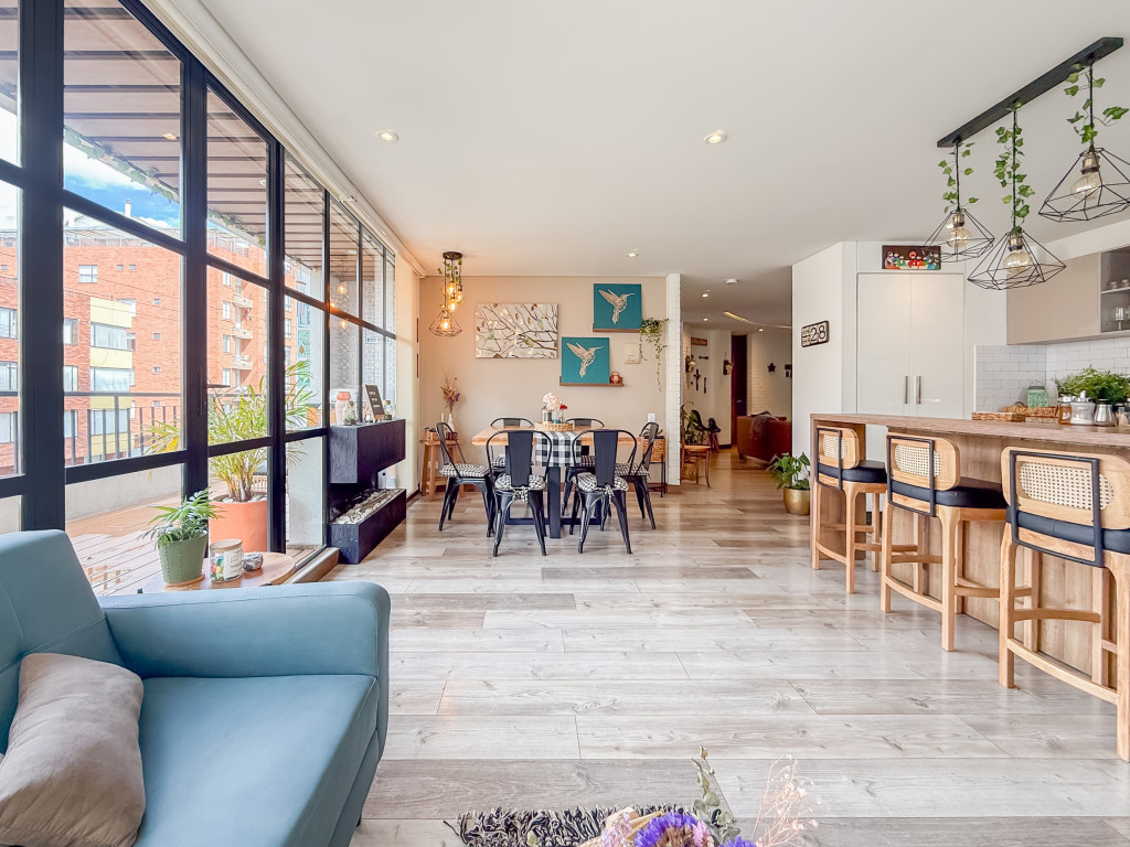 APARTAMENTO en ARRIENDO/VENTA