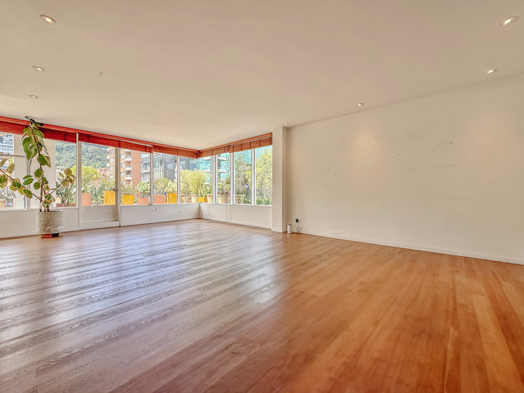 APARTAMENTO en ARRIENDO