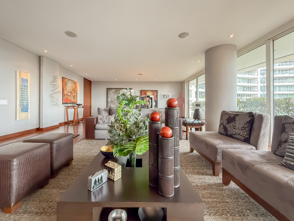 APARTAMENTO en ARRIENDO/VENTA