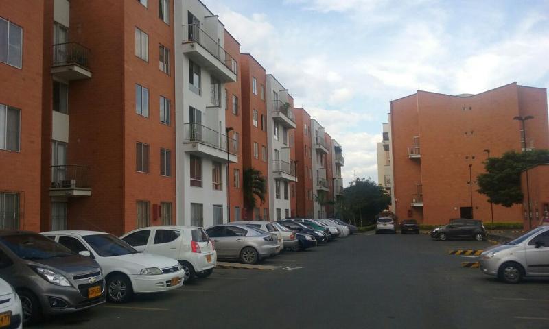 Apartamento en arriendo en Valle Del Lili, Cali. Código 21318. Fotografía 1 de 12