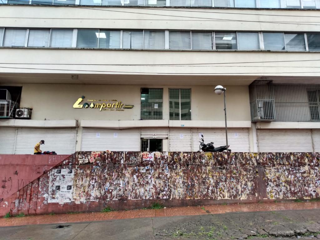 Oficina en arriendo en Santa Rosa, Cali. Código 22422