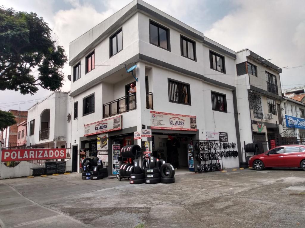Apartaestudio en arriendo en Cedro, Cali. Código 22435