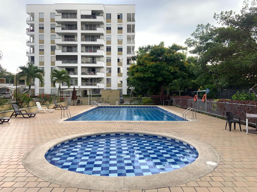 Apartamento en venta en La Hacienda, Cali. Código 22491
