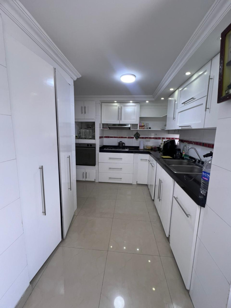 Apartamento en venta en Tequendama, Cali. Código 22909