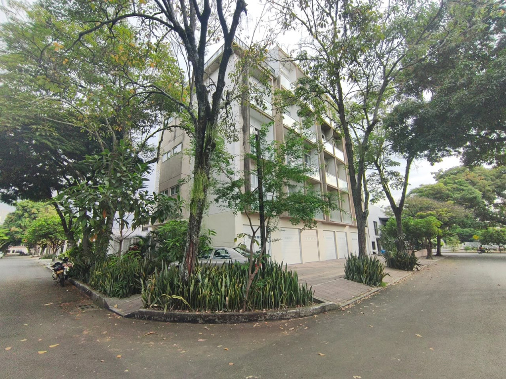 Apartamento en arriendo en Urbanización La Flora, Cali. Código 23036. Fotografía 1 de 19