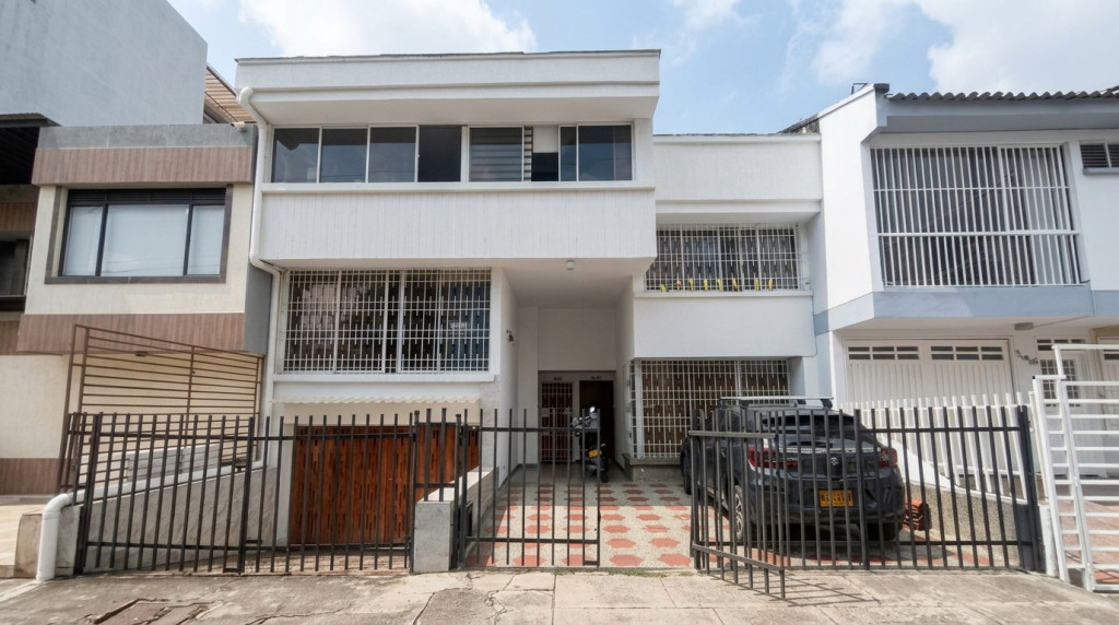 Apartamento en venta en Vipasa, Cali. Código 23069