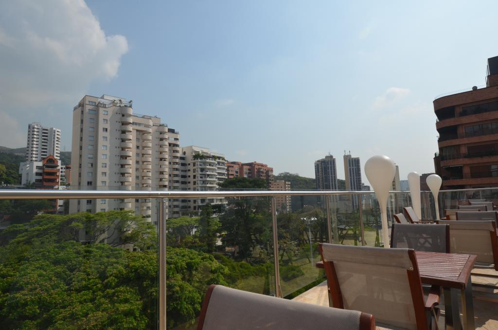 Edificio En Venta - El Peñón, Cali