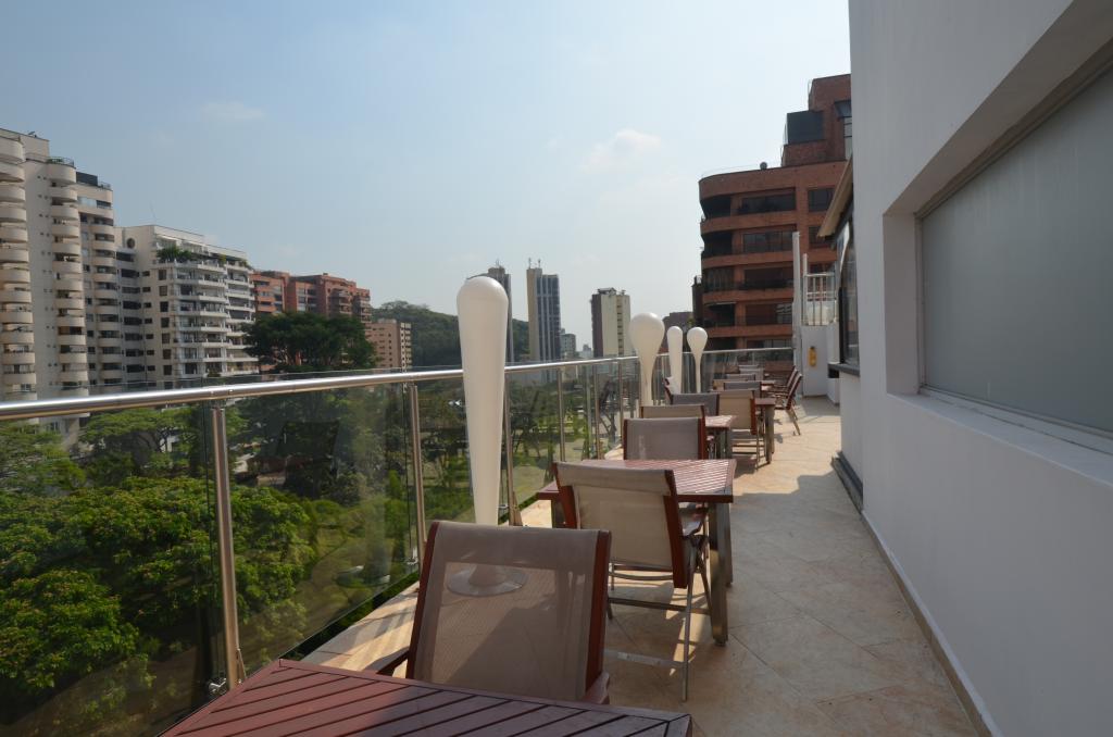 Edificio En Venta - El Peñón, Cali
