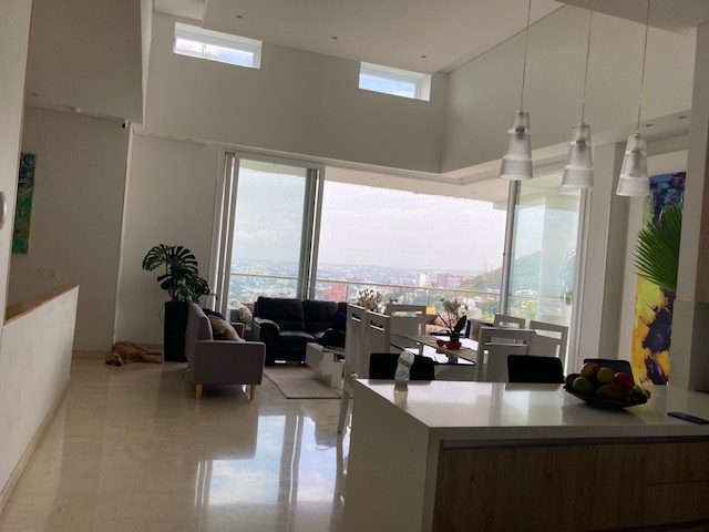 Apartamento En Venta - Mameyal, Cali