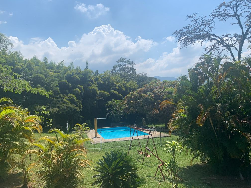 Casa Campestre En Arriendo - La Buitrera, Cali