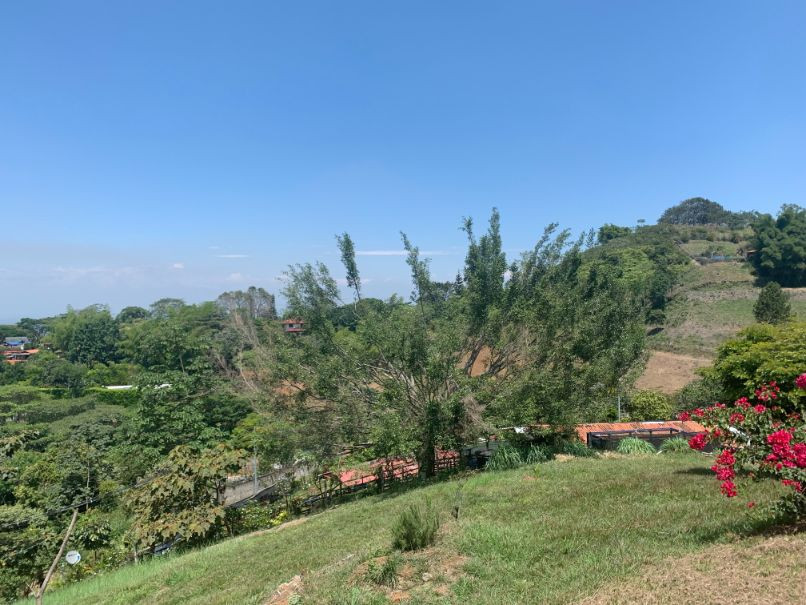 Casa Campestre En Arriendo - La Buitrera, Cali