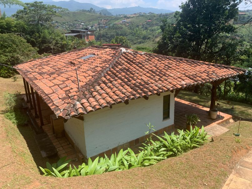 Casa Campestre En Arriendo - La Buitrera, Cali
