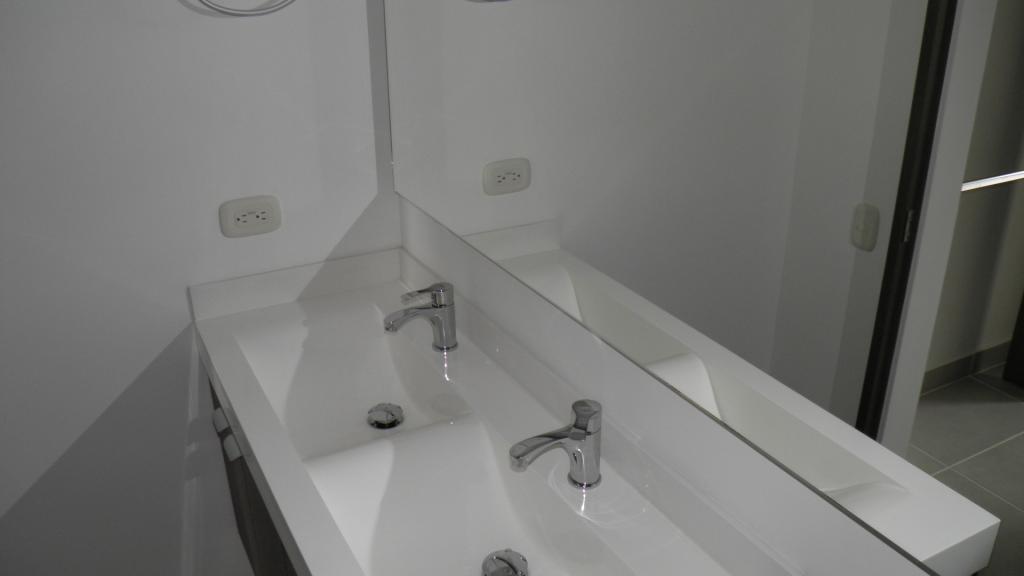 Apartamento En Arriendo - Valle Del Lili, Cali