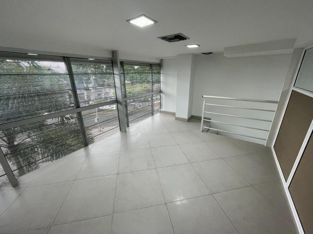 Local En Venta - El Cedro, Cali