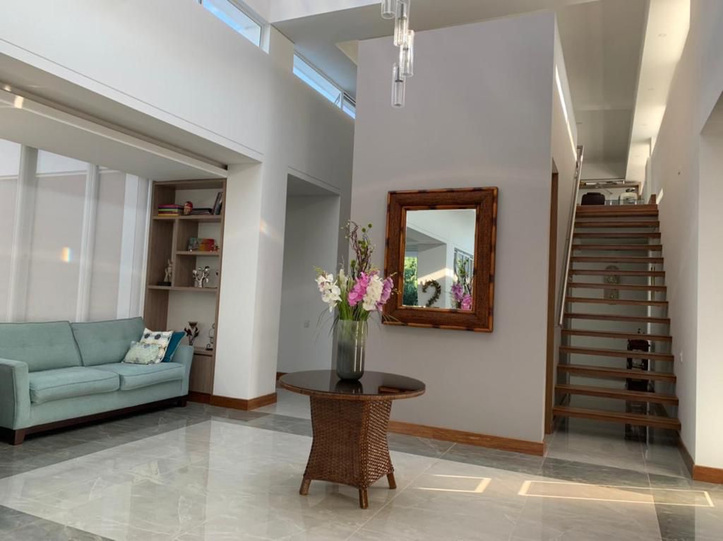 Casa En Venta - Parcelaciones Pance, Cali