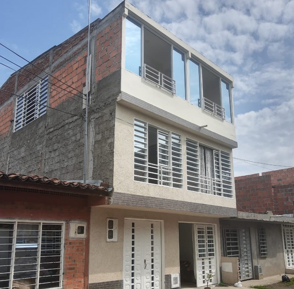 Casa En Venta - El Maná, Tuluá