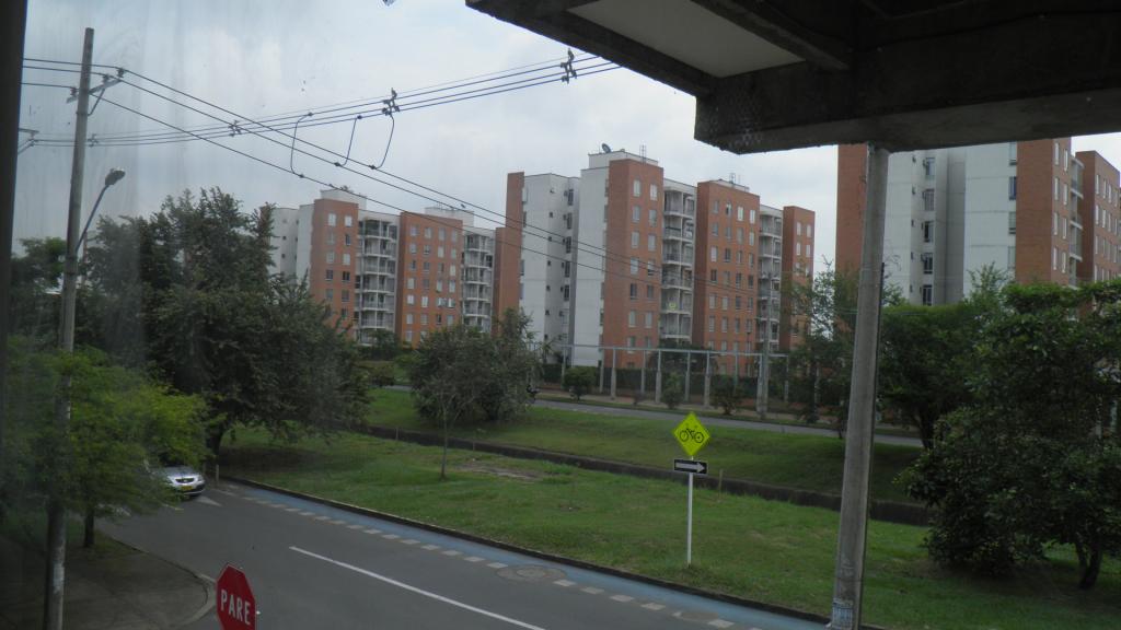 Local En Arriendo - Valle Del Lili, Cali