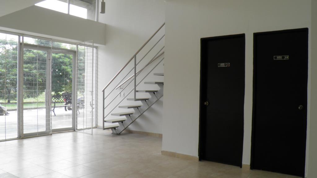 Local En Arriendo - Valle Del Lili, Cali