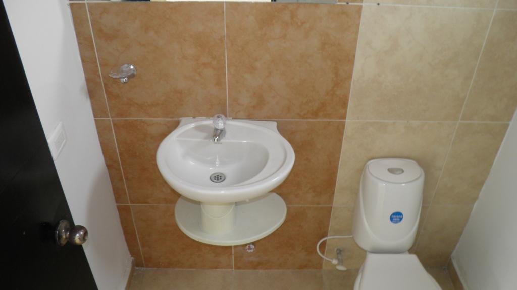 Local En Arriendo - Valle Del Lili, Cali