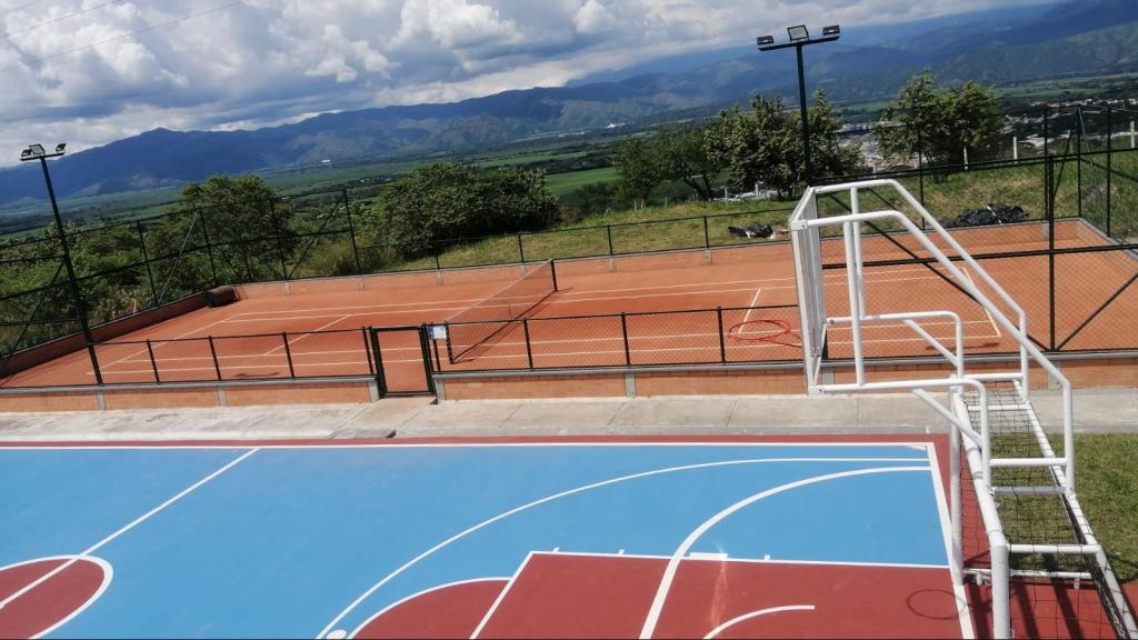 Lote En Venta - El Albergue, Guadalajara De Buga