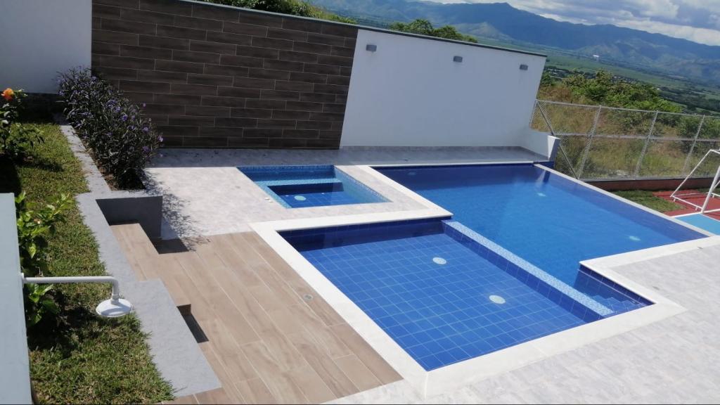 Lote En Venta - El Albergue, Guadalajara De Buga