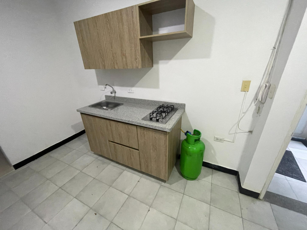 Consultorio En Arriendo - San Vicente, Cali
