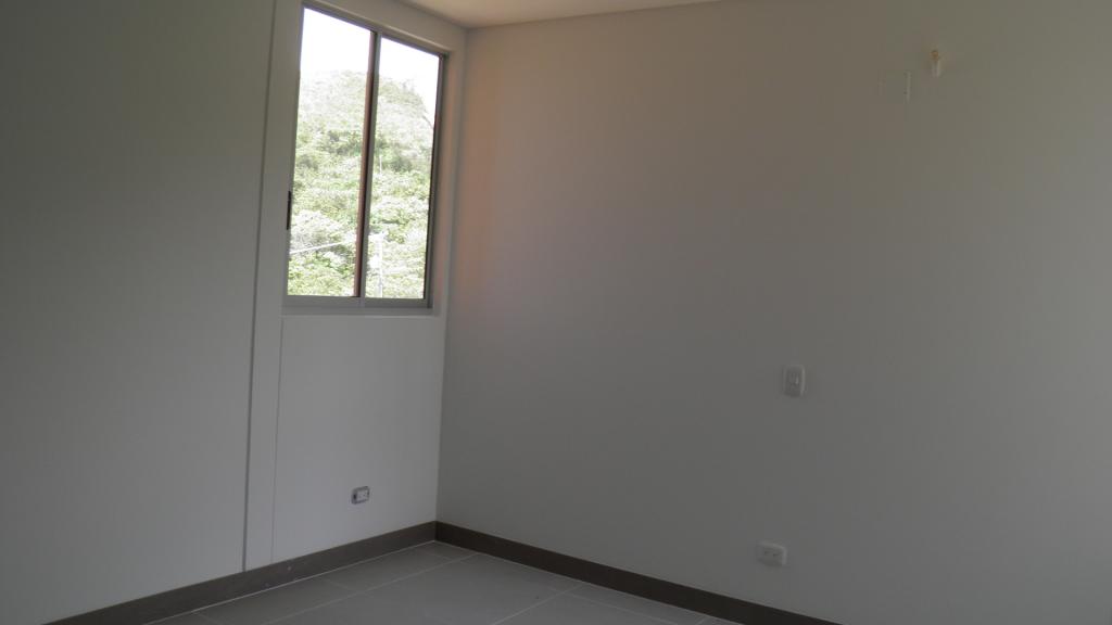 Apartamento En Venta - Altos De Santa Isabel, Cali
