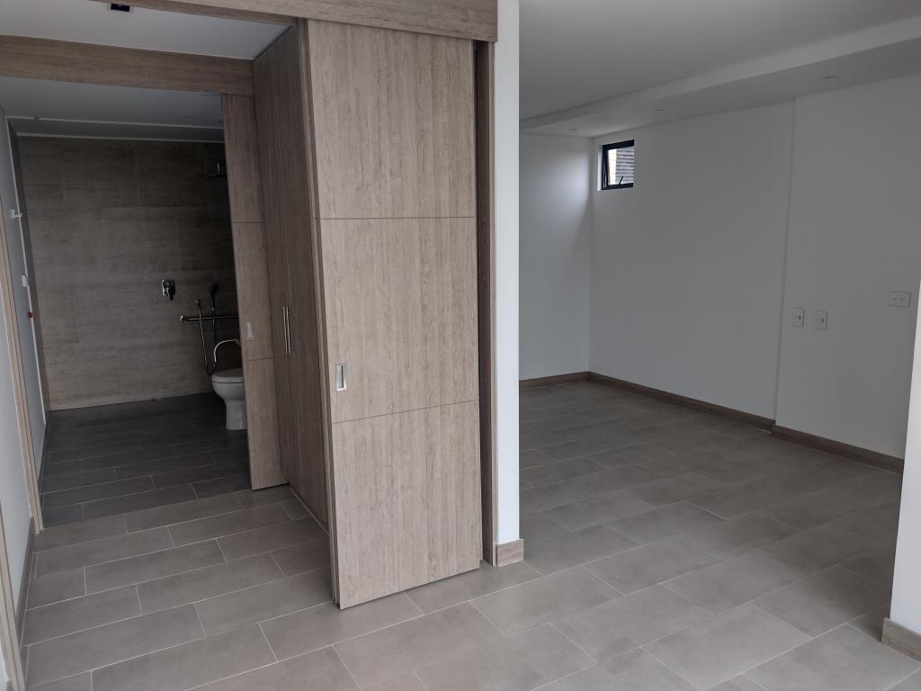 Apartamento En Venta - Ciudad Jardín, Cali