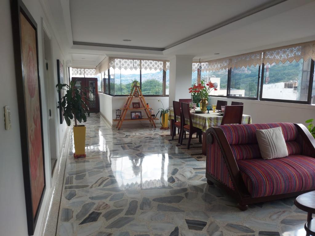 Apartamento En Venta - Seminario, Cali