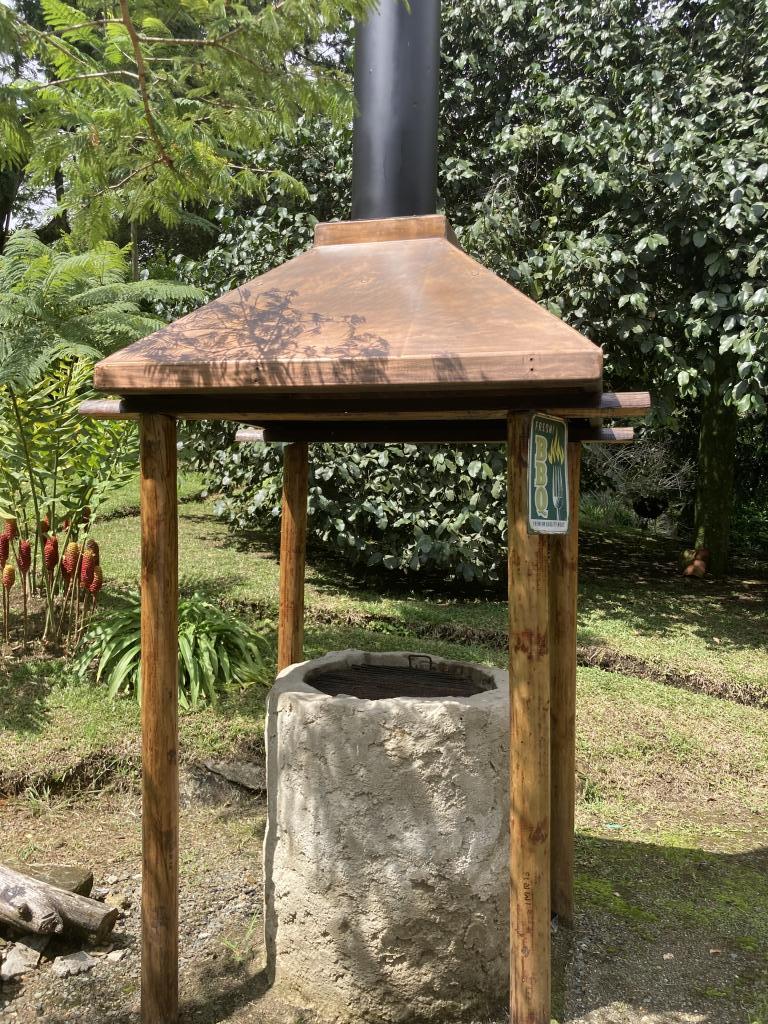 Casa Campestre En Arriendo - Parcelación Chorro De La Plata, Cali