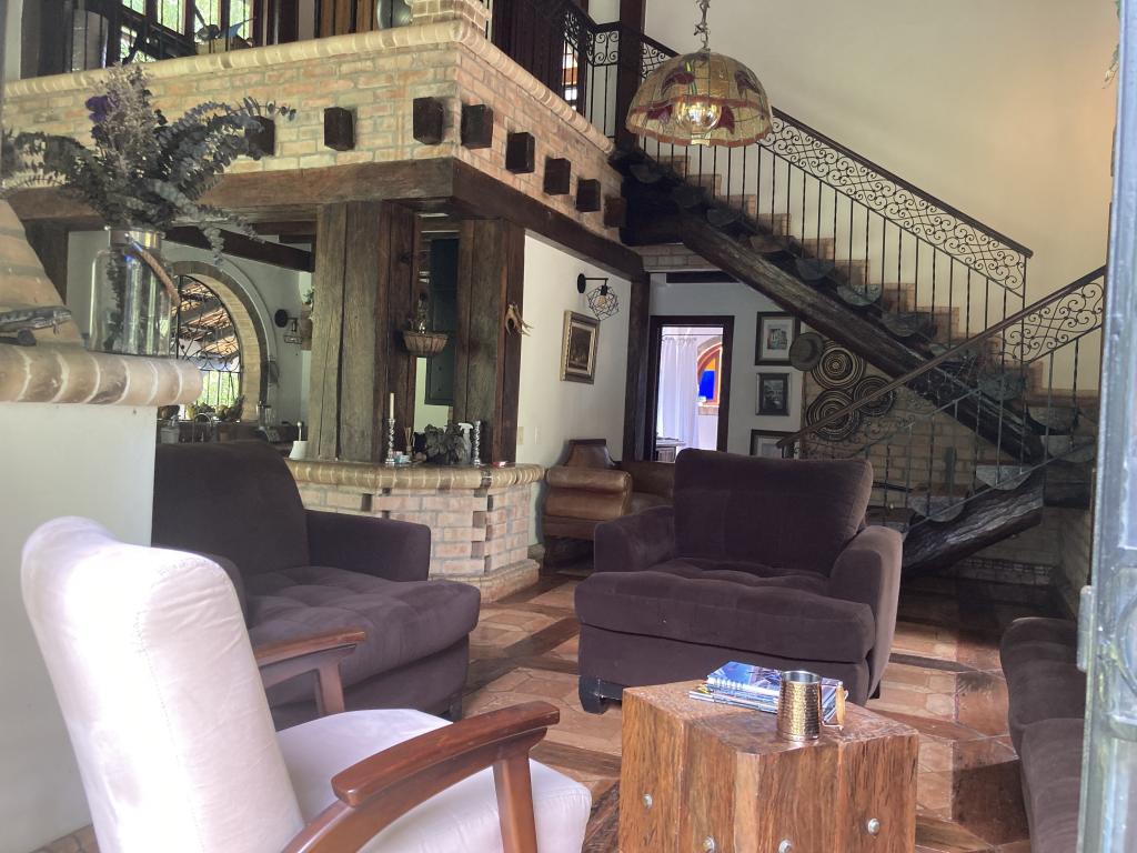 Casa Campestre En Arriendo - Parcelación Chorro De La Plata, Cali