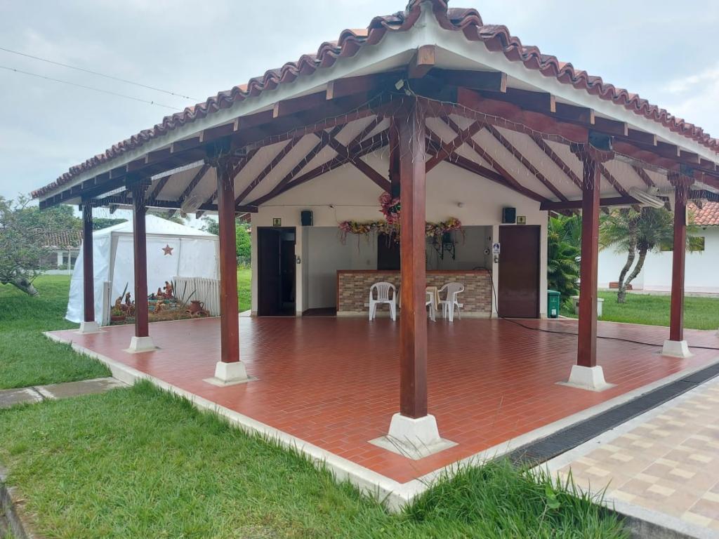 Casa En Venta - Villa Ginebra, Ginebra