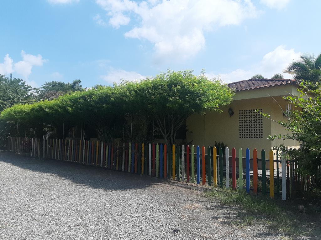 Casa Campestre En Venta - Vía El Naranjal - Ginebra, Ginebra