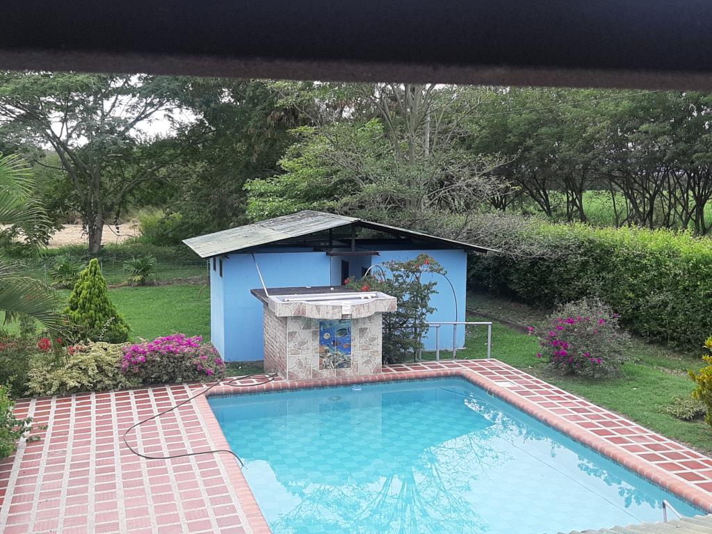 Casa Campestre En Venta - Vía El Naranjal - Ginebra, Ginebra