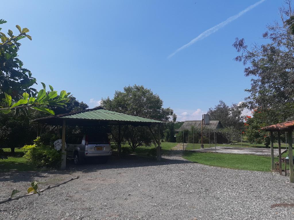 Casa Campestre En Venta - Vía El Naranjal - Ginebra, Ginebra