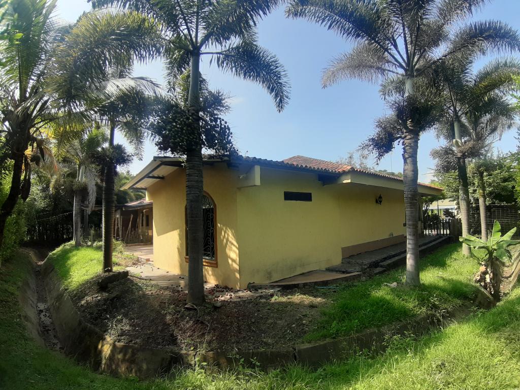 Casa Campestre En Venta - Vía El Naranjal - Ginebra, Ginebra